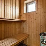 Cozy In With Sauna بيت للعطل