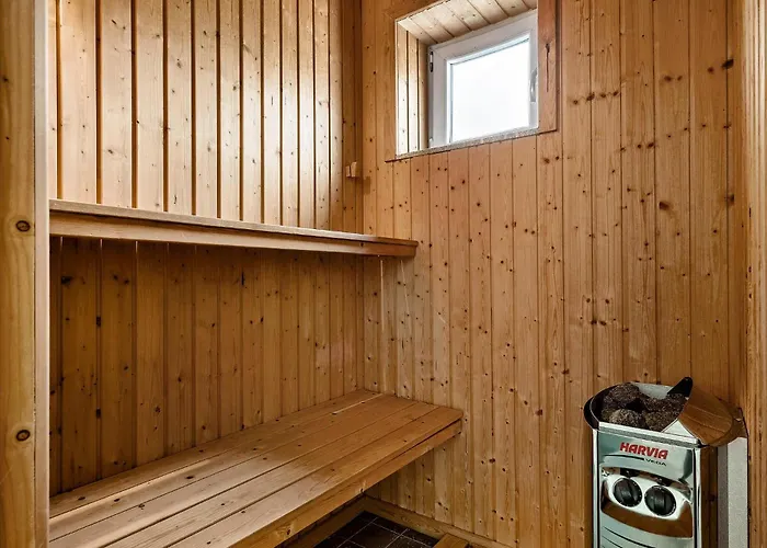 Cozy In With Sauna 度假居